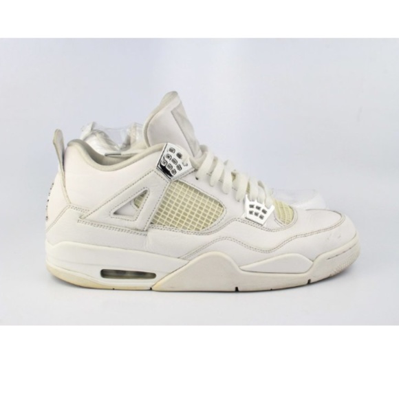 Jordan Other - 2010 JORDAN RETRO 4 PURE MONEY 12 (USED)